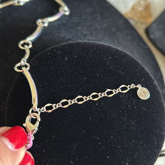 Lavender Crystal Flowers with Pavé Cubic Zirconia Flowers Necklace-Boutique - Picture 5 of 9